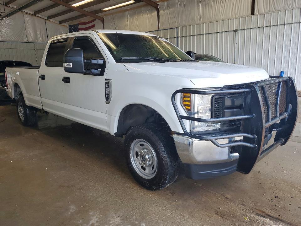 1FT7W2B63KED84548 2019 FORD F250 photo no. 4