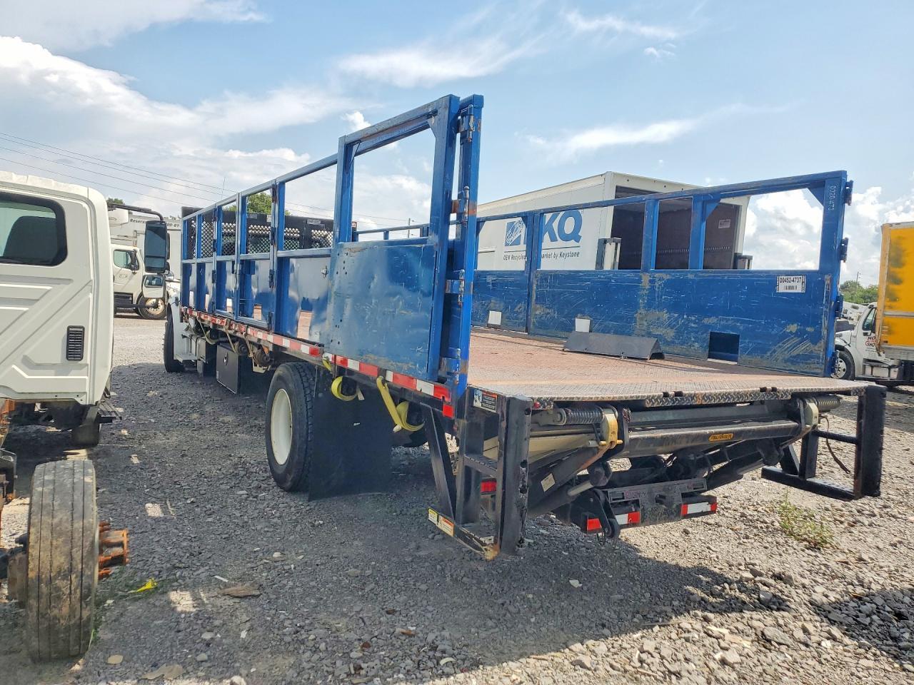 2019 FREIGHTLINER M2 106 MEDIUM DUTY — Фото 2 из 13