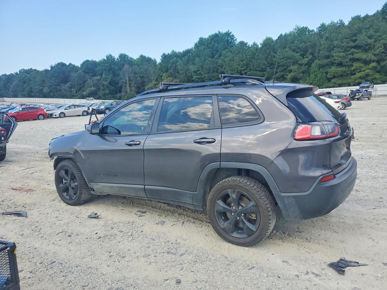 2019 JEEP CHEROKEE LATITUDE PLUS — Фото 2 из 13