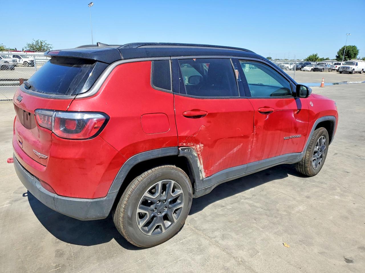 2019 JEEP COMPASS TRAILHAWK — Фото 3 из 13