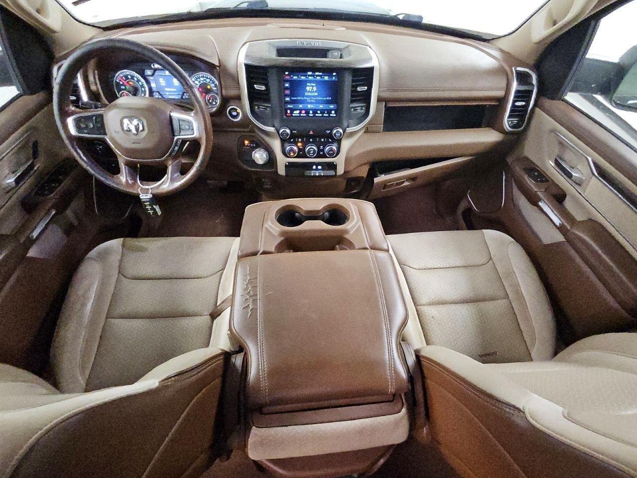 2019 RAM 1500 LARAMIE — Фото 8 из 12