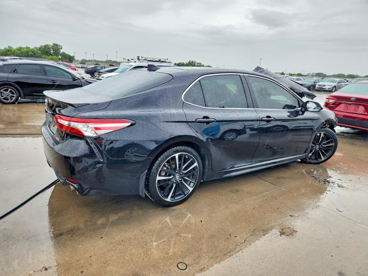 2019 TOYOTA CAMRY XSE V6 — Фото 3 из 12