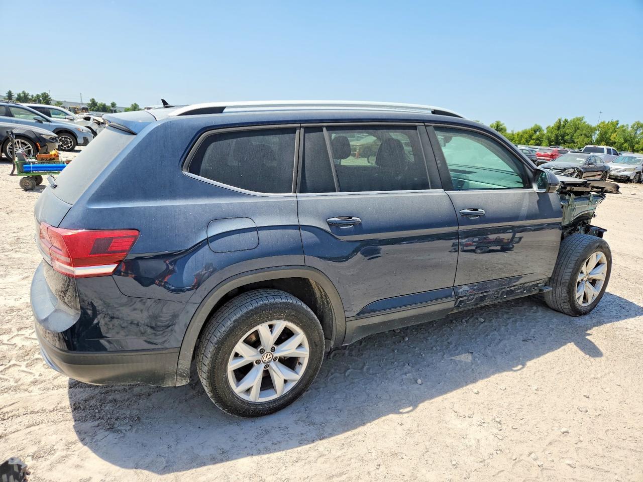 2019 VOLKSWAGEN ATLAS S — Фото 3 из 13