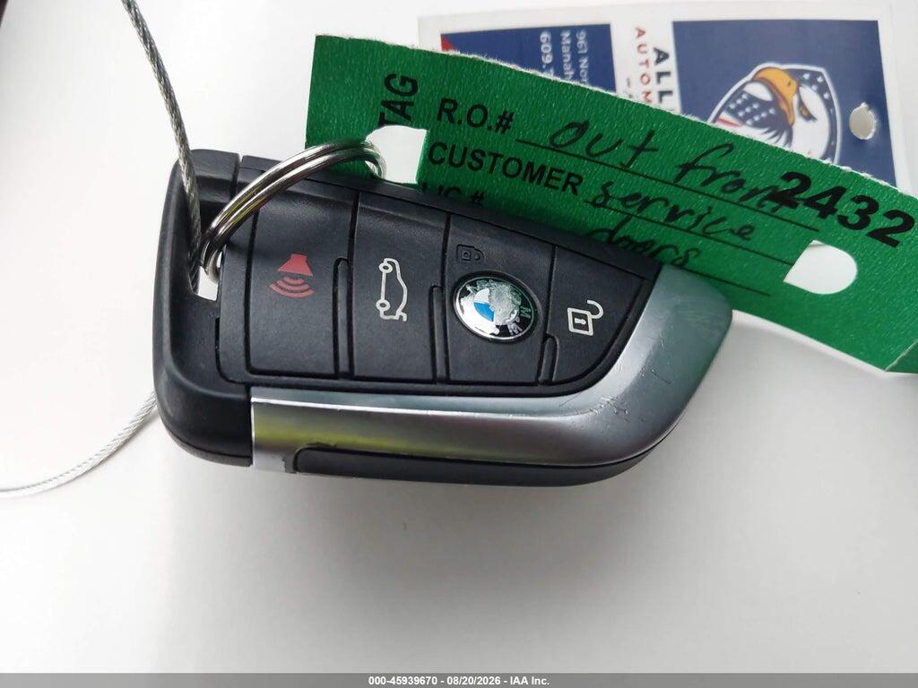 WBXHT3Z35H4A56275 2017 BMW X1 photo no. 11