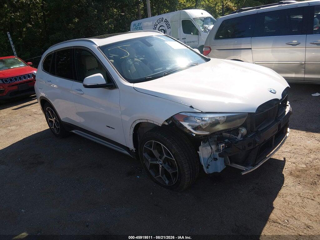 2017 BMW X1 WBXHT3C36H5F87214