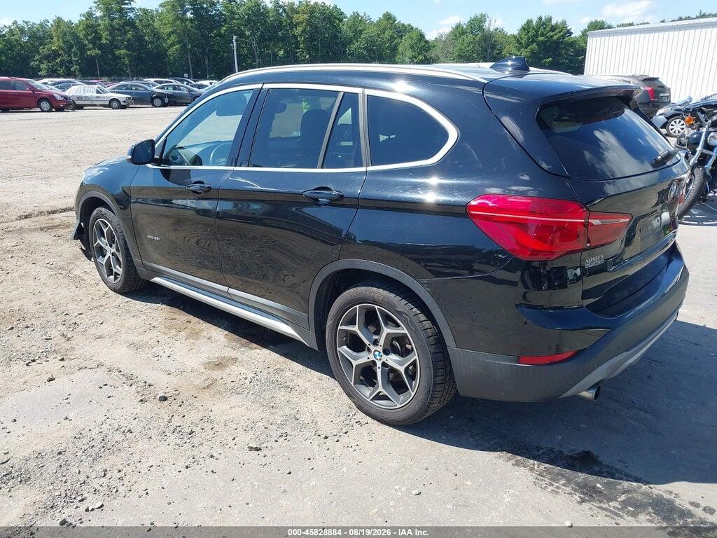 2017 BMW X1 XDRIVE28I — Фото 3 из 16