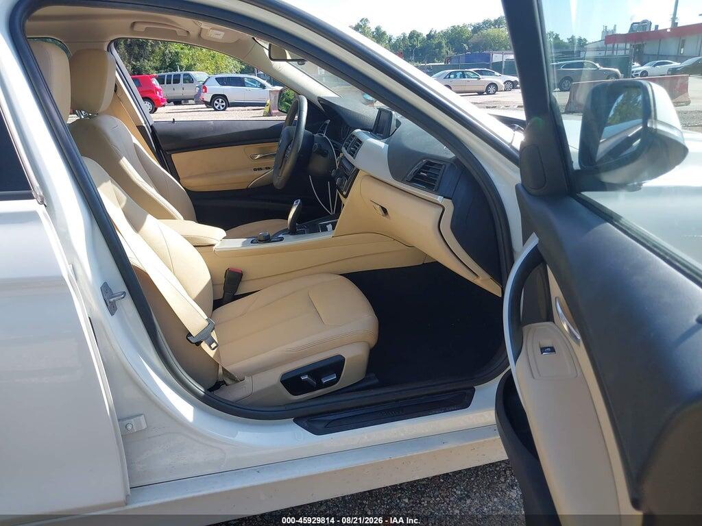 WBA8A3C52JA499692 2018 BMW 320I photo no. 5