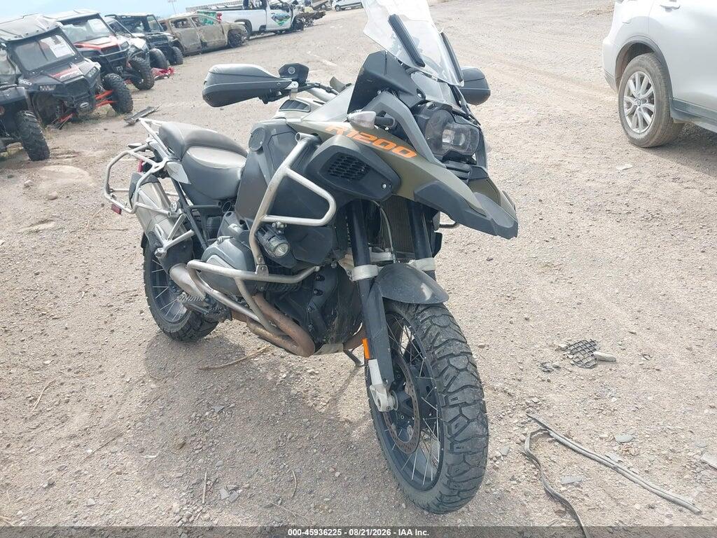 2015 BMW R1200 WB10A1203FZ096787