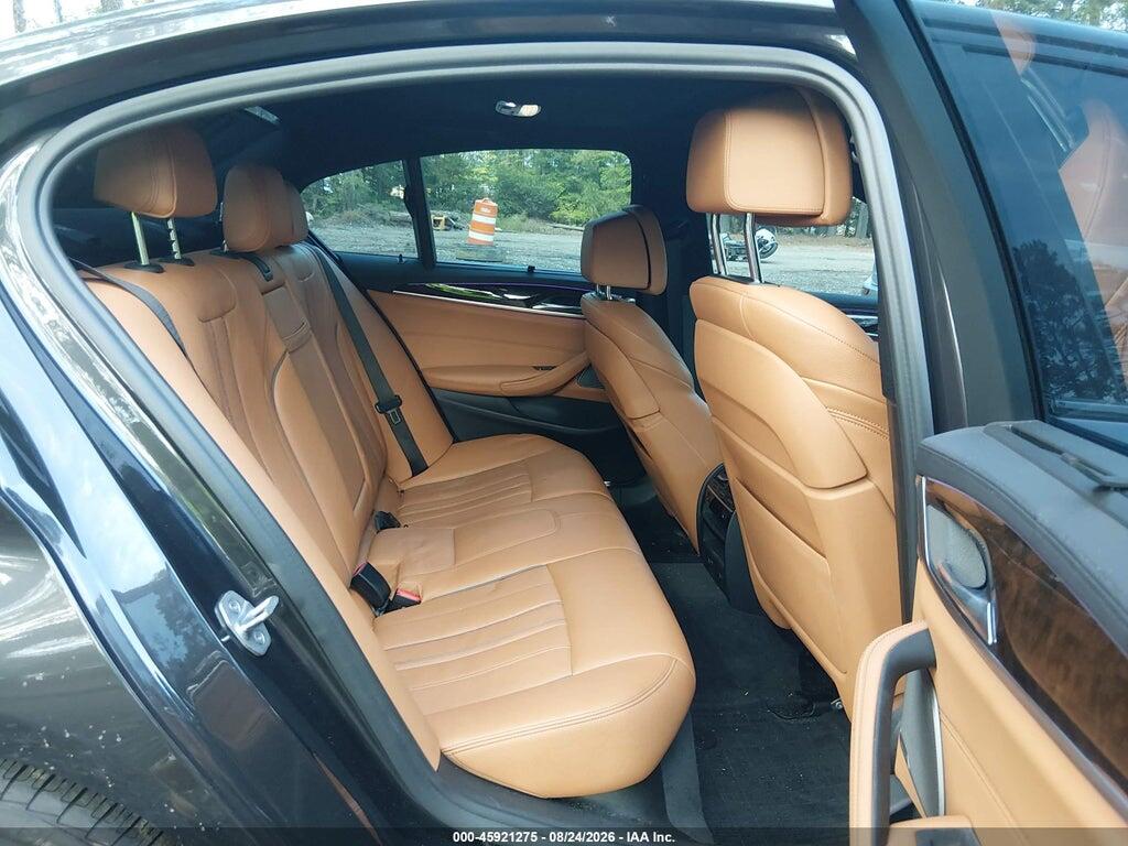 WBAJB9C54JB036318 2018 BMW M550I photo no. 8