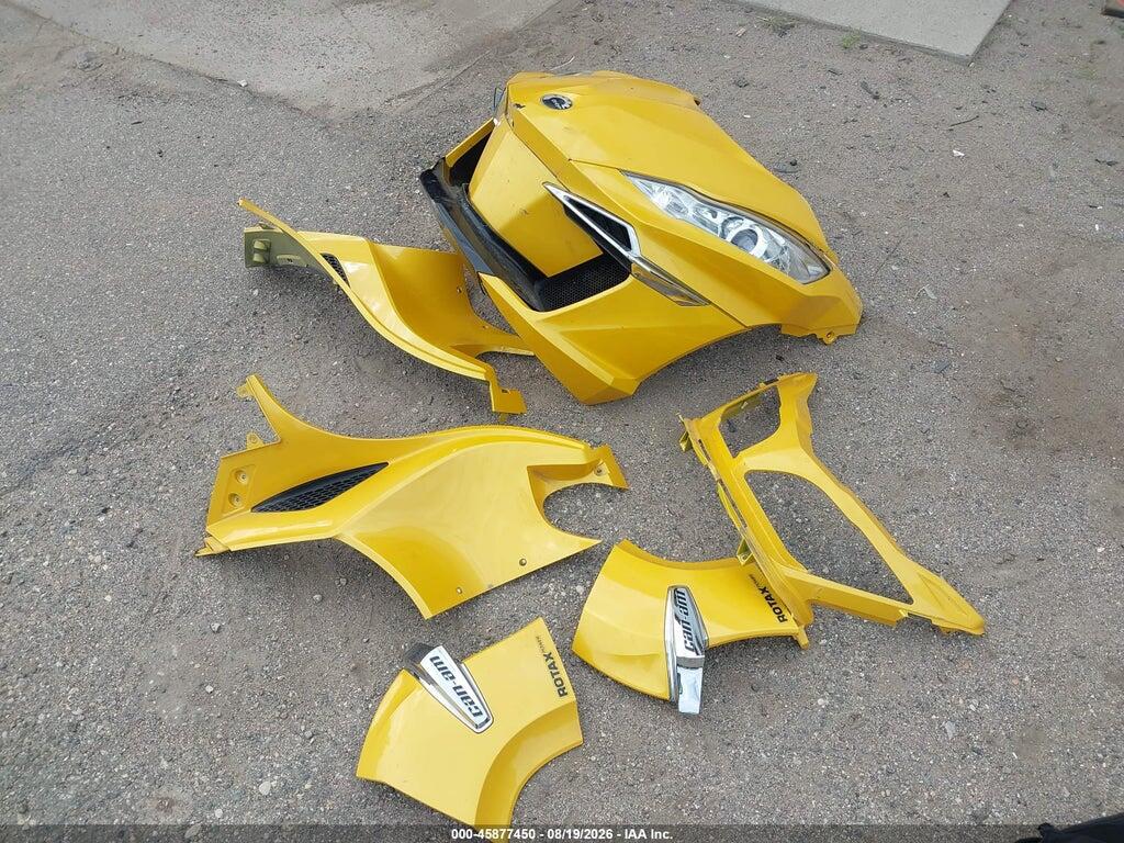 2BXNBDD21FV004759 2015 CAN-AM SPYDER ROADSTER photo no. 12