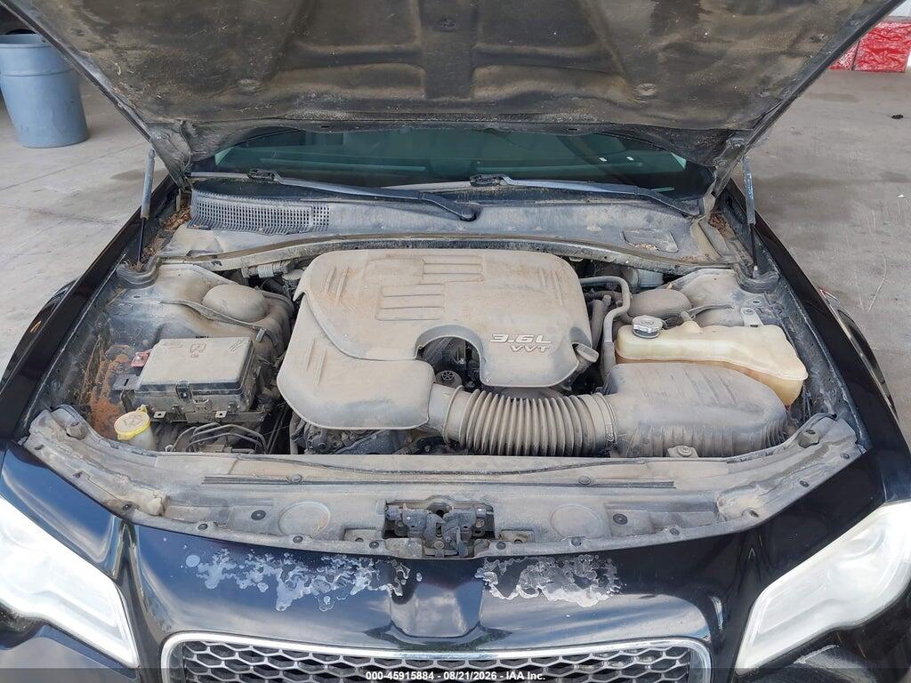 2C3CCAEG6GH282347 2016 CHRYSLER 300C photo no. 10