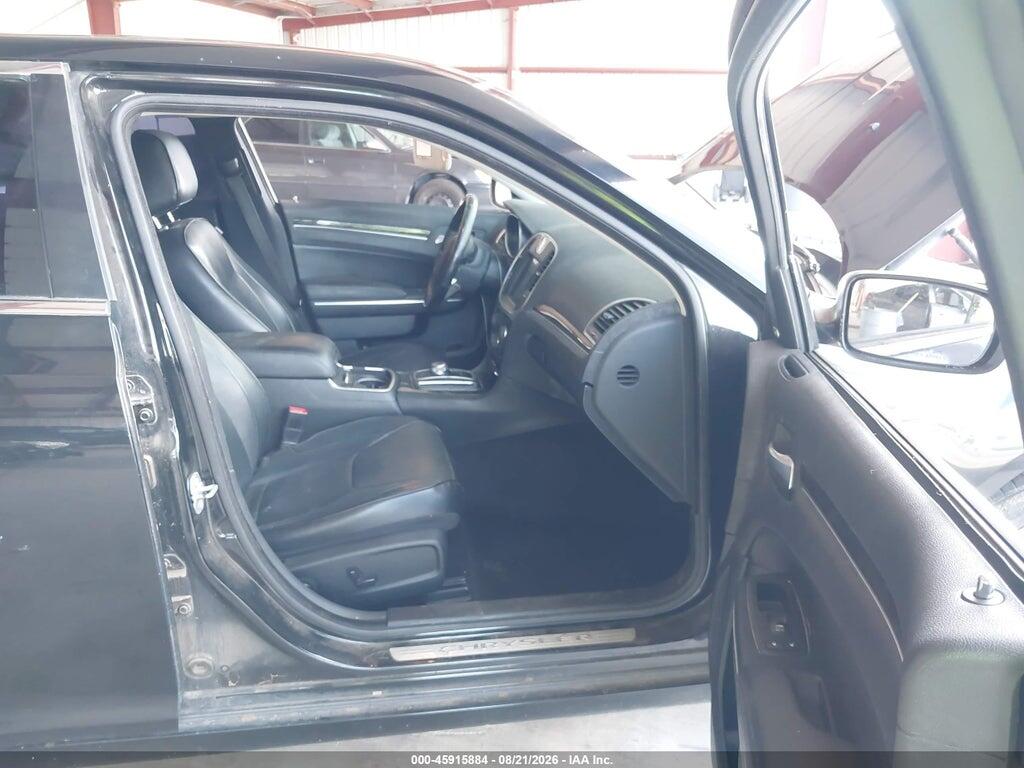 2C3CCAEG6GH282347 2016 CHRYSLER 300C photo no. 5