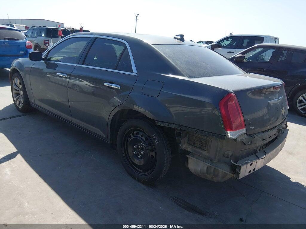 2C3CCAEG5HH570068 2017 CHRYSLER 300C photo no. 3