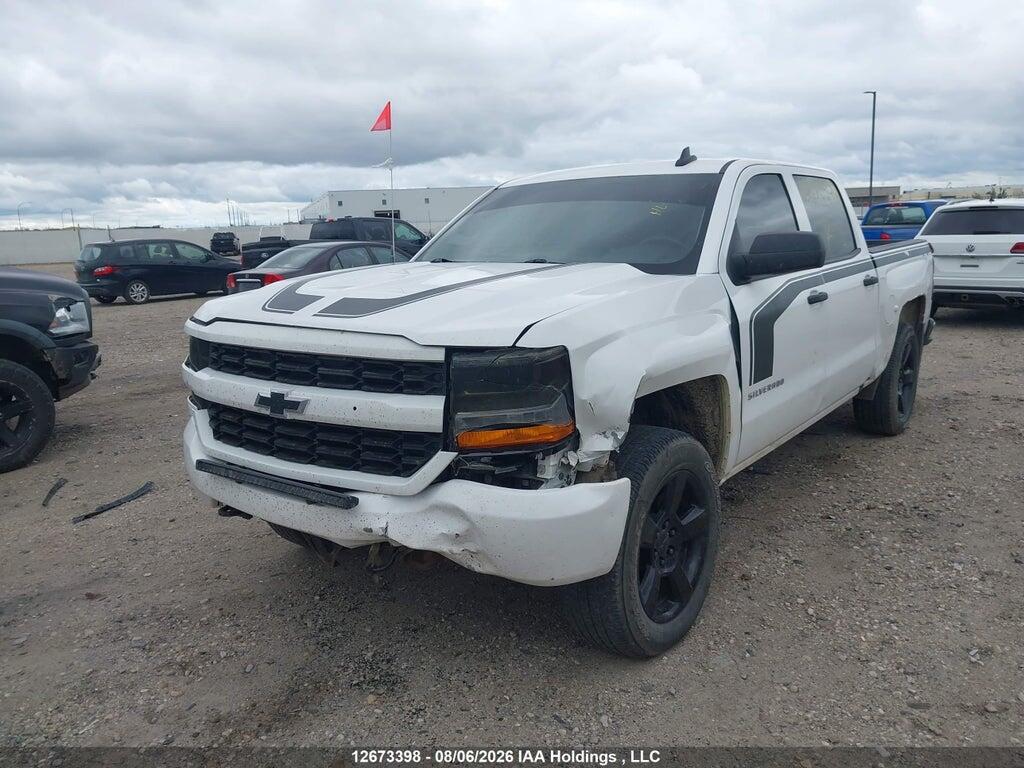 3GCUKPEC5JG249141 2018 CHEVROLET SILVERADO 1500 photo no. 2