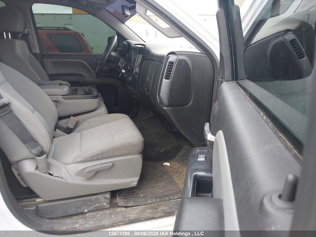 3GCUKPEC5JG249141 2018 CHEVROLET SILVERADO 1500 photo no. 5