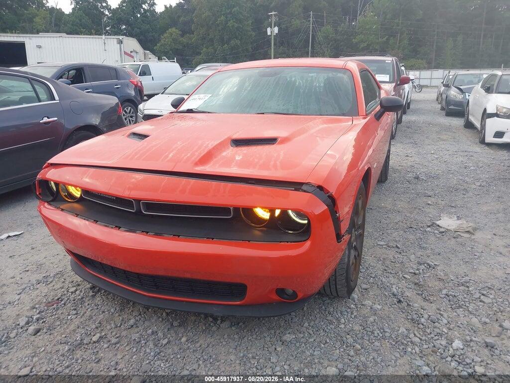 2C3CDZGG0JH257458 2018 DODGE CHALLENGER photo no. 2