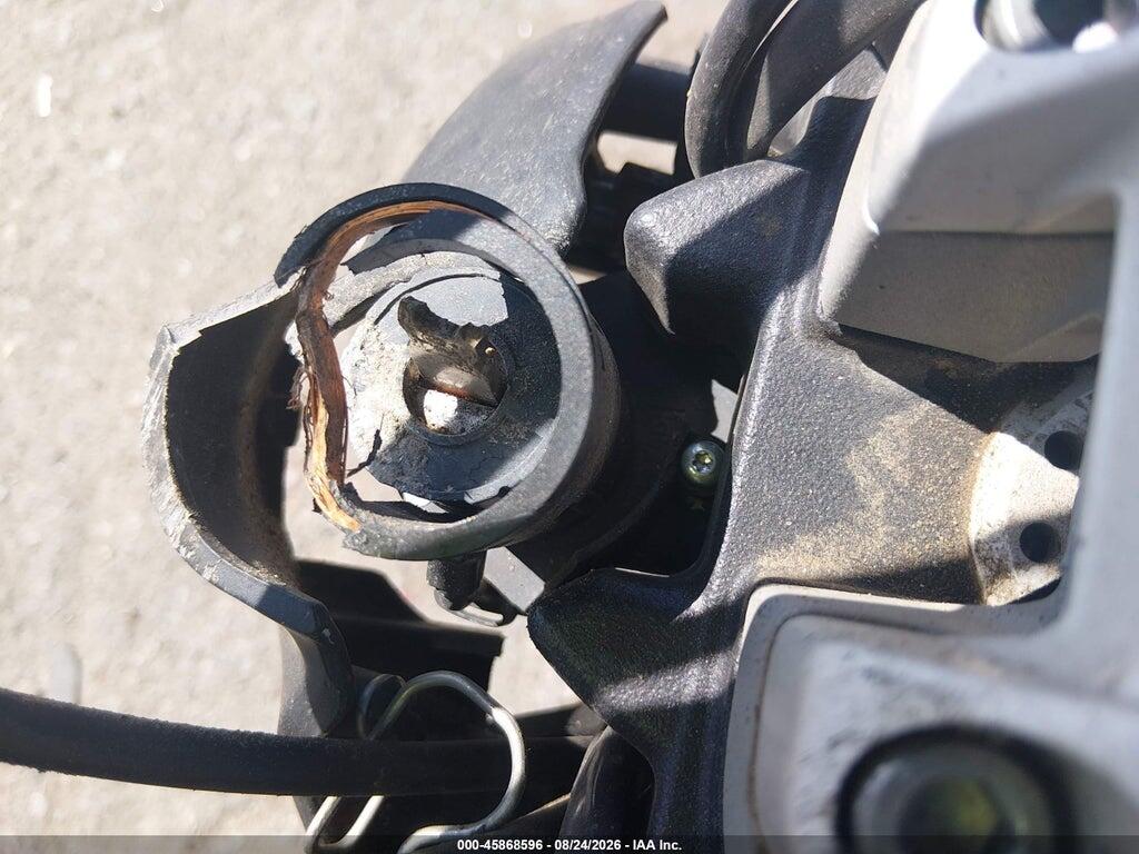 ML015ANM8JT013389 2018 DUCATI SCRAMBLER photo no. 11