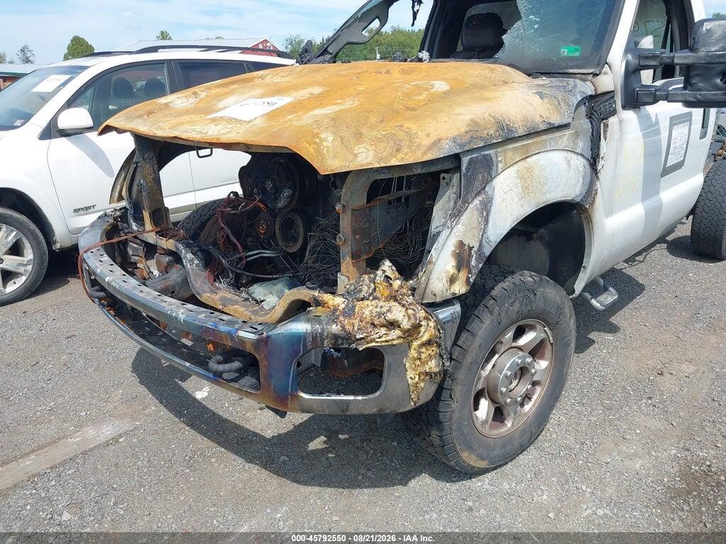 1FTRF3B68GED10113 2016 FORD F-350 photo no. 11