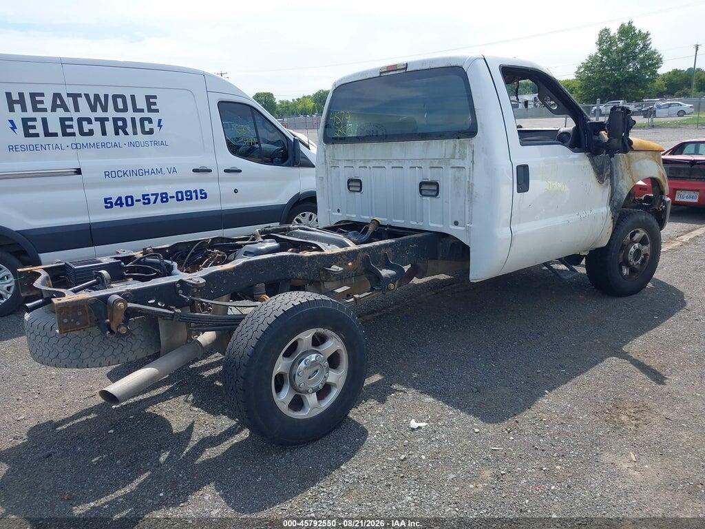 1FTRF3B68GED10113 2016 FORD F-350 photo no. 4