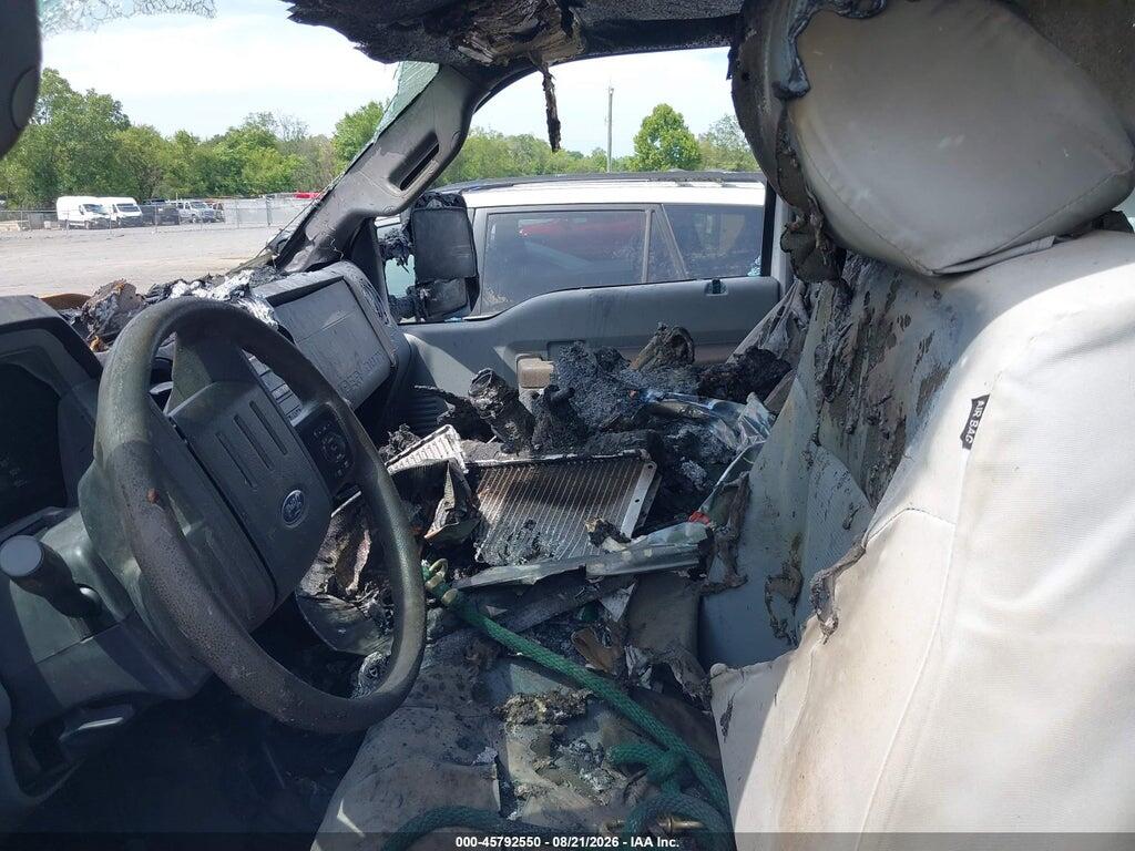 1FTRF3B68GED10113 2016 FORD F-350 photo no. 5