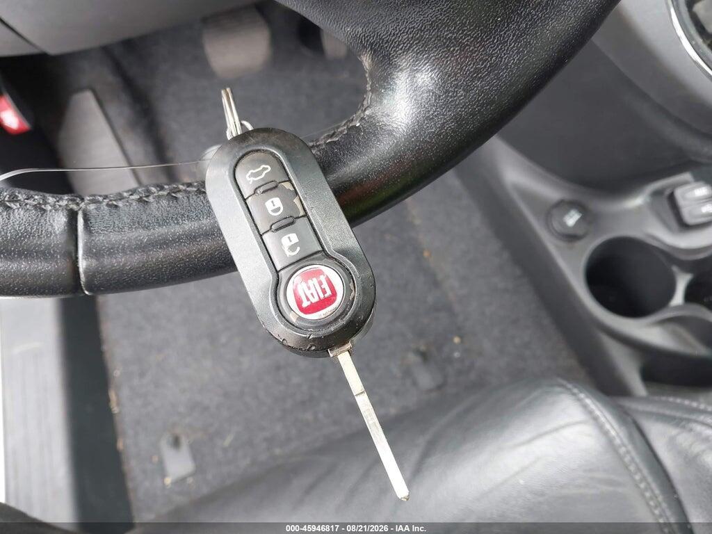 3C3CFFCH7JT352131 2018 FIAT 500 photo no. 11