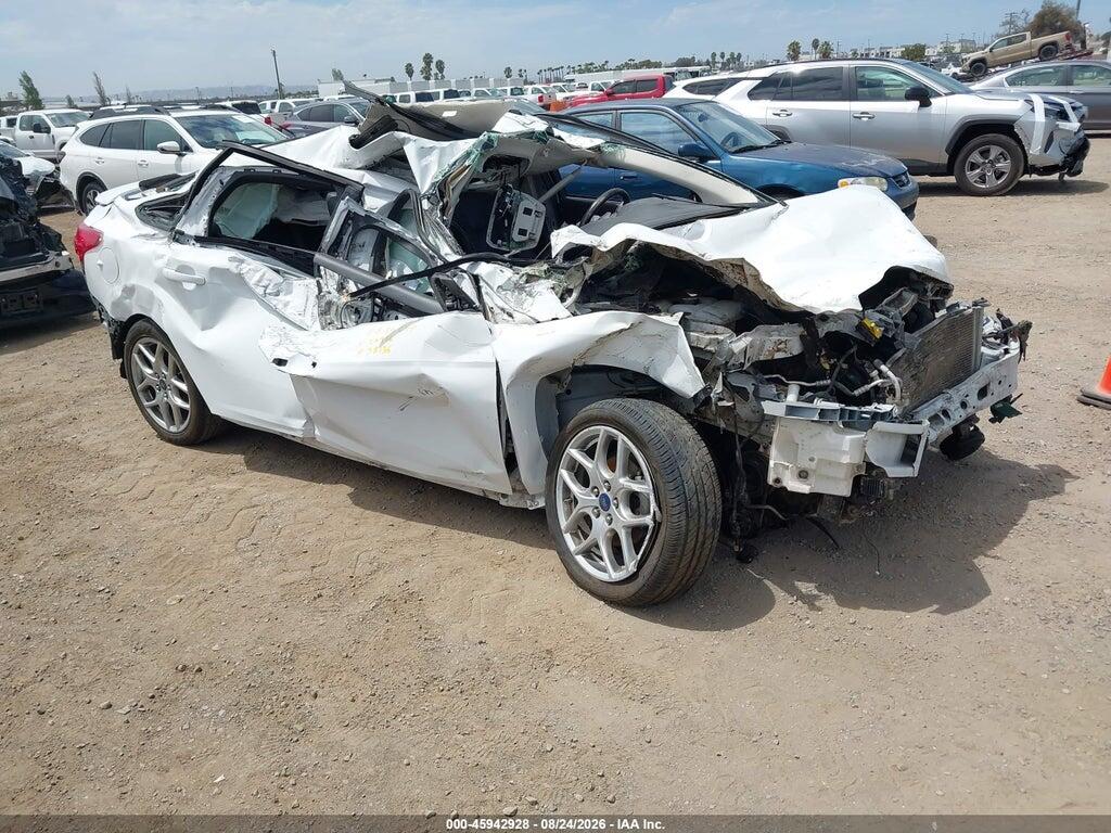 1FADP3F27FL326916 2015 FORD FOCUS photo no. 1