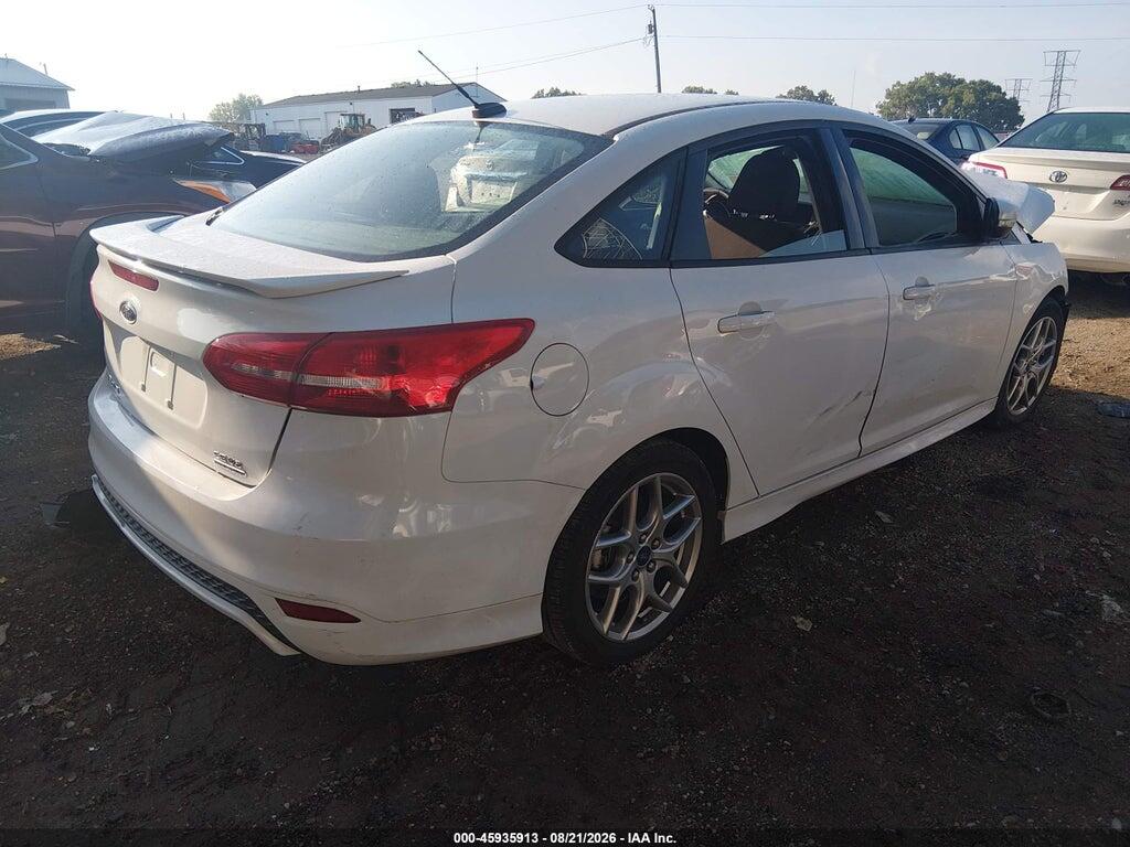 1FADP3F23FL218969 2015 FORD FOCUS photo no. 4