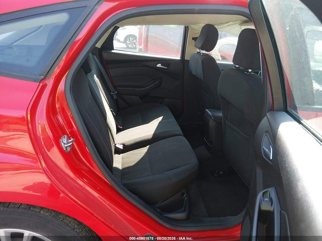1FADP3K22FL302271 2015 FORD FOCUS photo no. 8