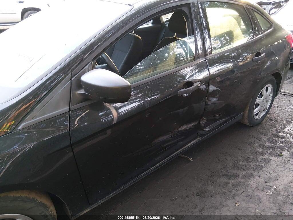 1FADP3E25FL377929 2015 FORD FOCUS photo no. 6