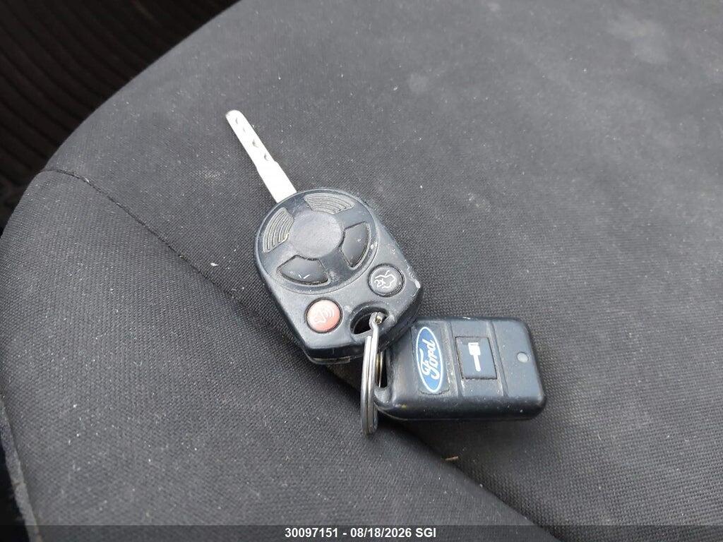 1FADP3K22FL290316 2015 FORD FOCUS photo no. 11