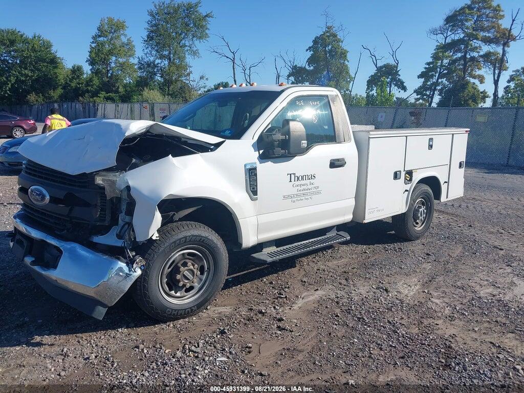 1FDBF2A66JEB54105 2018 FORD F-250 photo no. 2