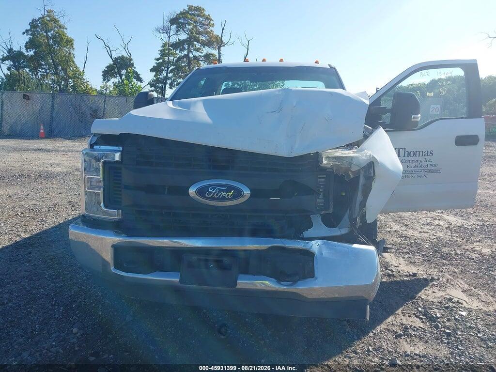 1FDBF2A66JEB54105 2018 FORD F-250 photo no. 6