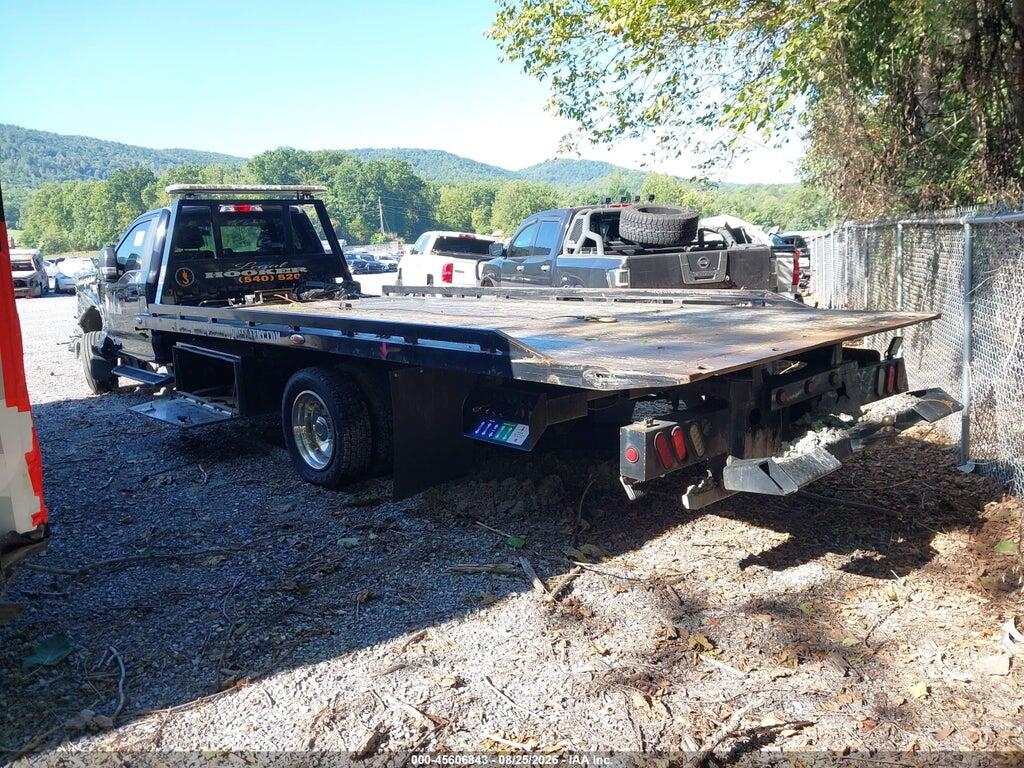 1FDUF5GY3JEB43887 2018 FORD F-550 CHASSIS photo no. 3