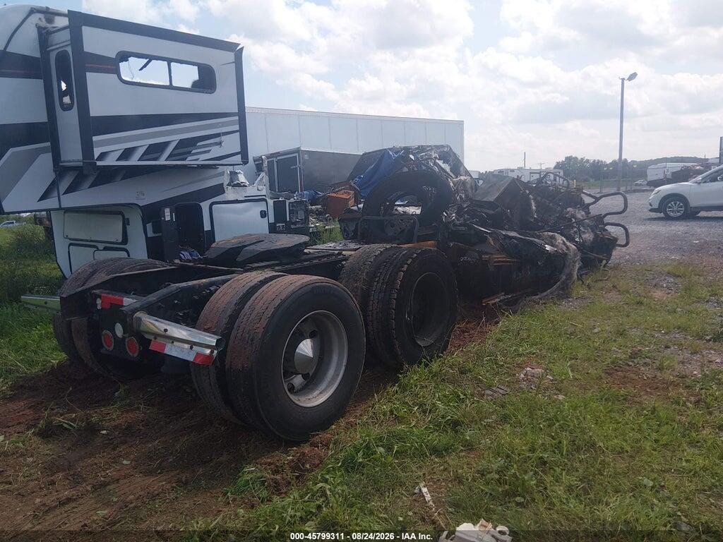 3AKJGLDRXJSHR1261 2018 FREIGHTLINER CASCADIA 125 photo no. 3