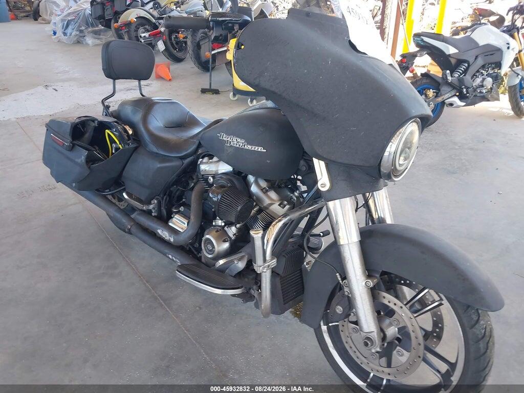2017 HARLEY-DAVIDSON FLHXS 1HD1KRC10HB664708
