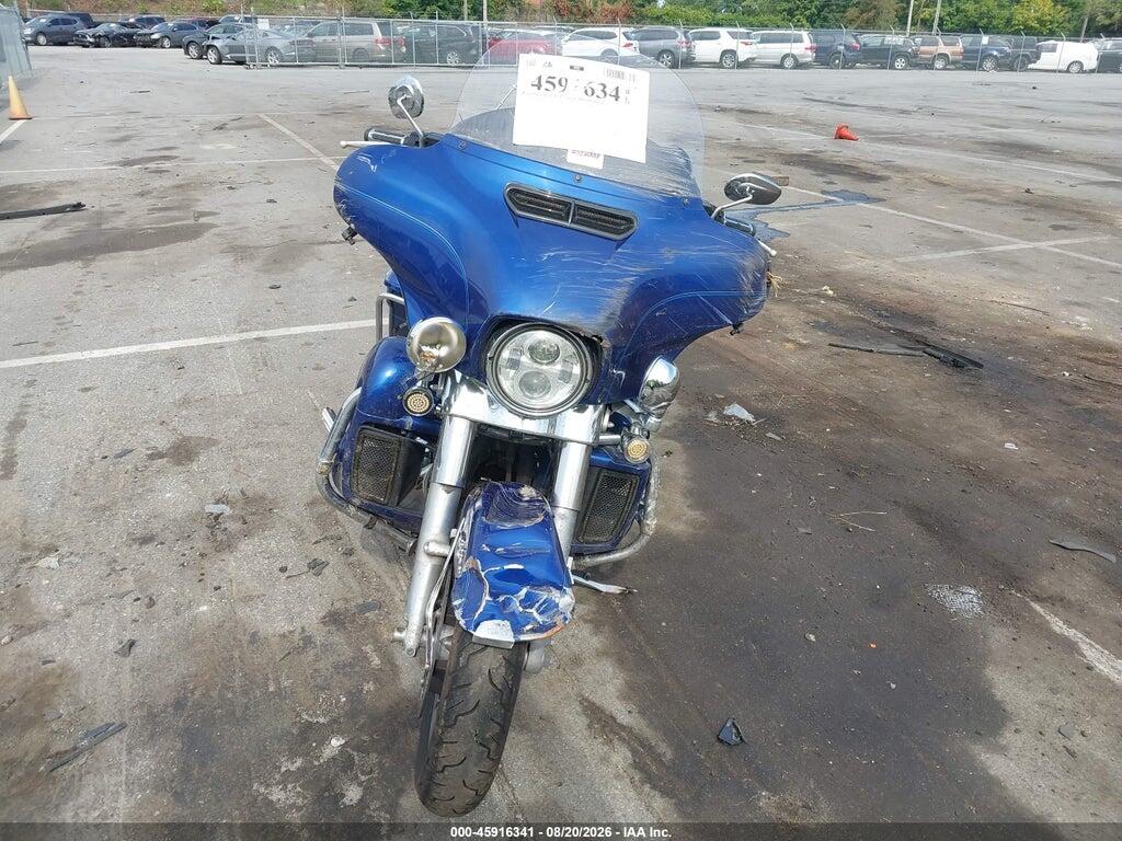 1HD1FCC17HB618620 2017 HARLEY-DAVIDSON FLHTCU photo no. 5