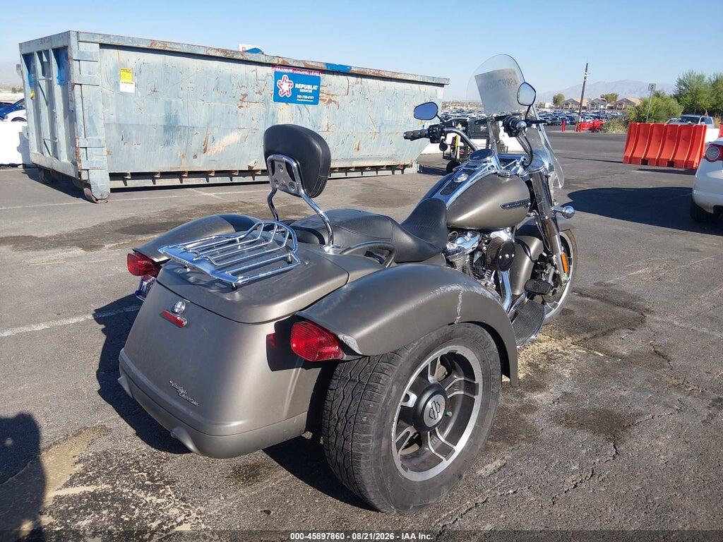 1HD1MCC10JB856627 2018 HARLEY-DAVIDSON FLRT photo no. 4