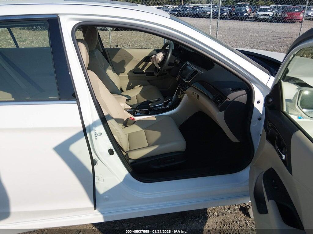 JHMCR6F70HC024270 2017 HONDA ACCORD HYBRID photo no. 5