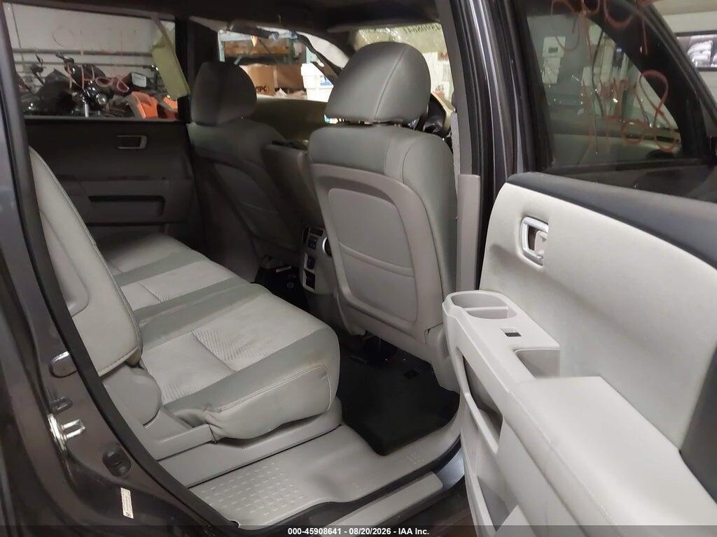 5FNYF4H25FB022035 2015 HONDA PILOT photo no. 8