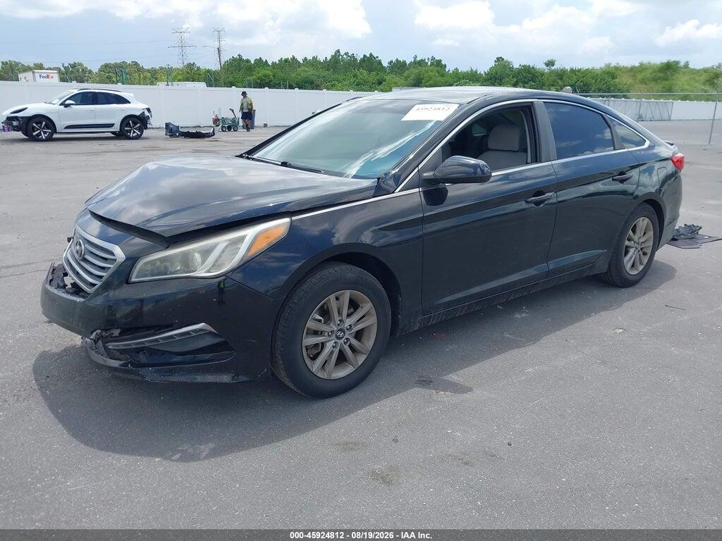 5NPE24AF8FH166532 2015 HYUNDAI SONATA photo no. 2