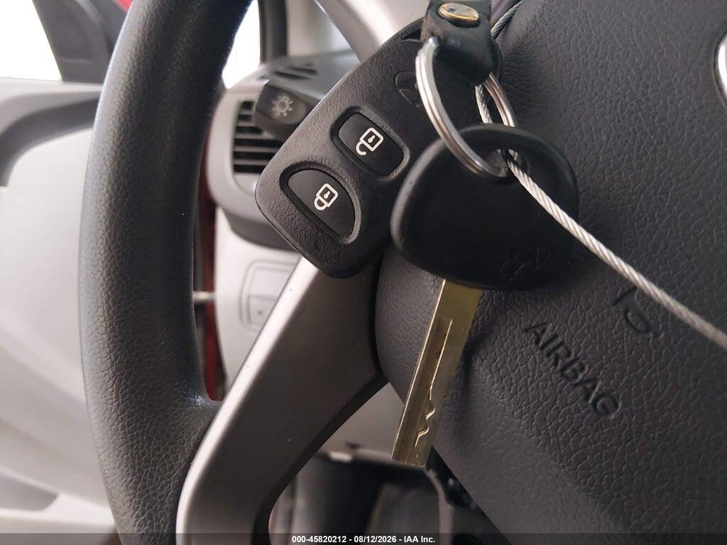 KMHCT4AE2HU294071 2017 HYUNDAI ACCENT photo no. 11
