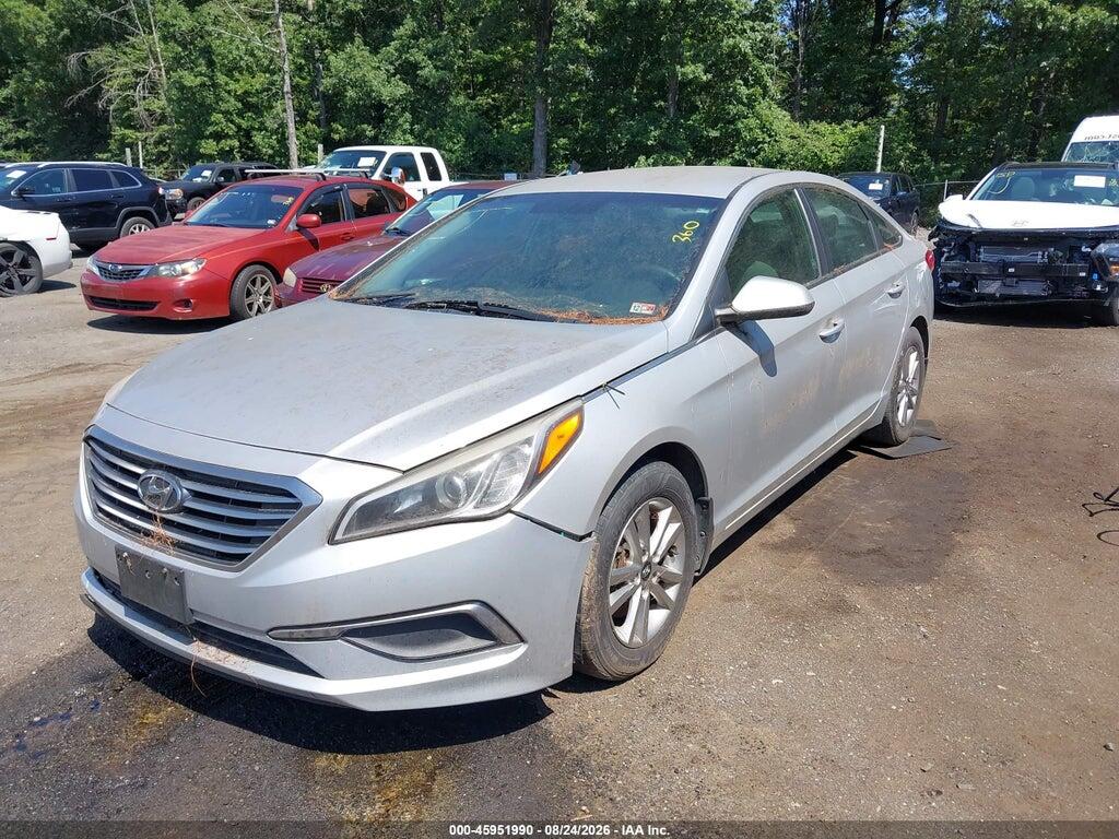 5NPE24AFXHH496238 2017 HYUNDAI SONATA photo no. 2