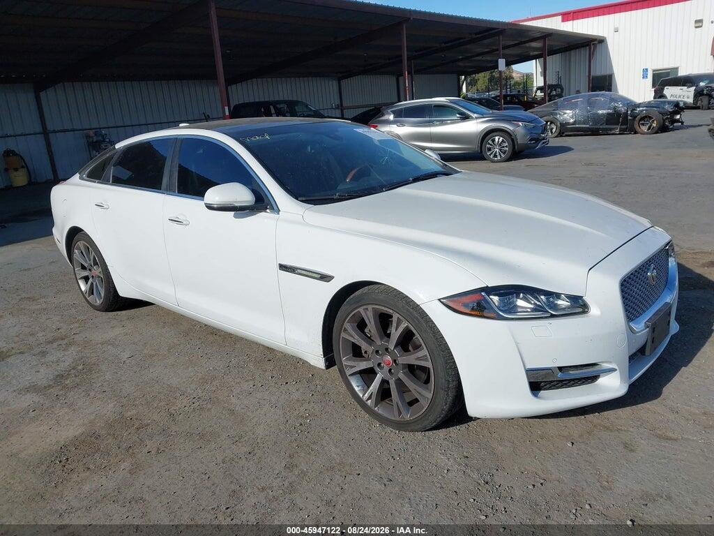 2016 JAGUAR XJ SAJWJ2GD8G8W02962