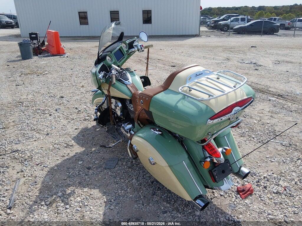 56KTRAAA0H3349227 2017 INDIAN MOTORCYCLE CO. ROADMASTER photo no. 3