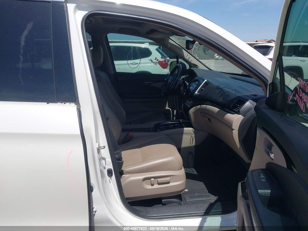 5FNYF6H05JB046192 2018 HONDA PILOT photo no. 5