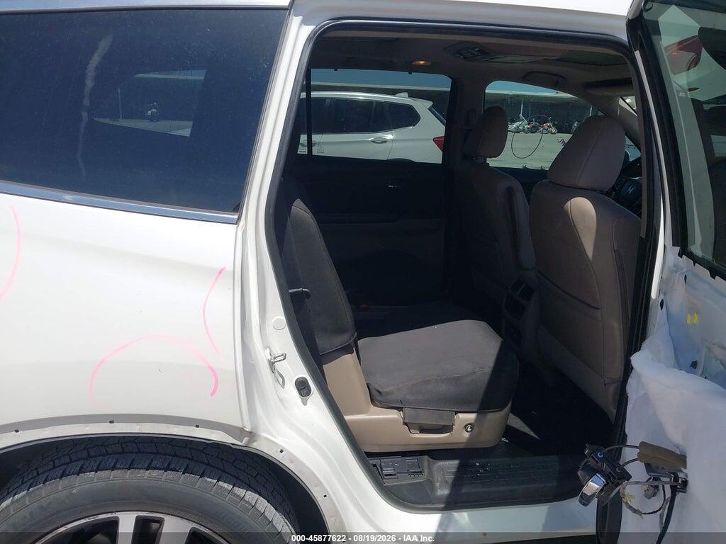 5FNYF6H05JB046192 2018 HONDA PILOT photo no. 8