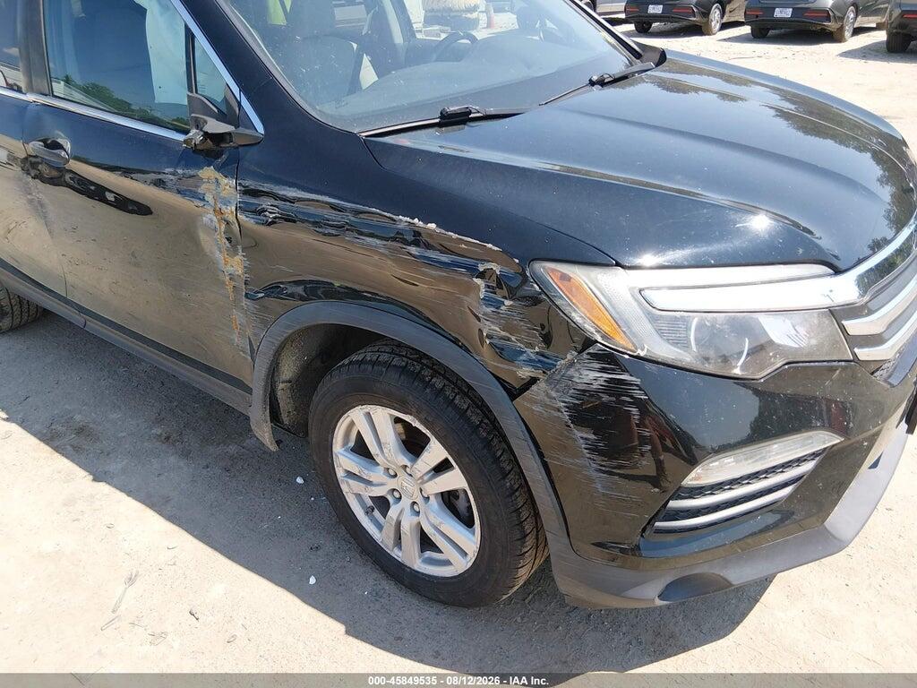 5FNYF6H12JB037555 2018 HONDA PILOT photo no. 6