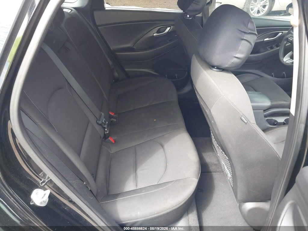 KMHH35LE8JU079552 2018 HYUNDAI ELANTRA GT photo no. 8