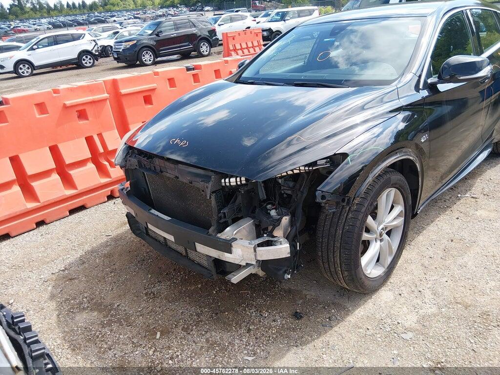 SJKCH5CP9JA004729 2018 INFINITI QX30 photo no. 6