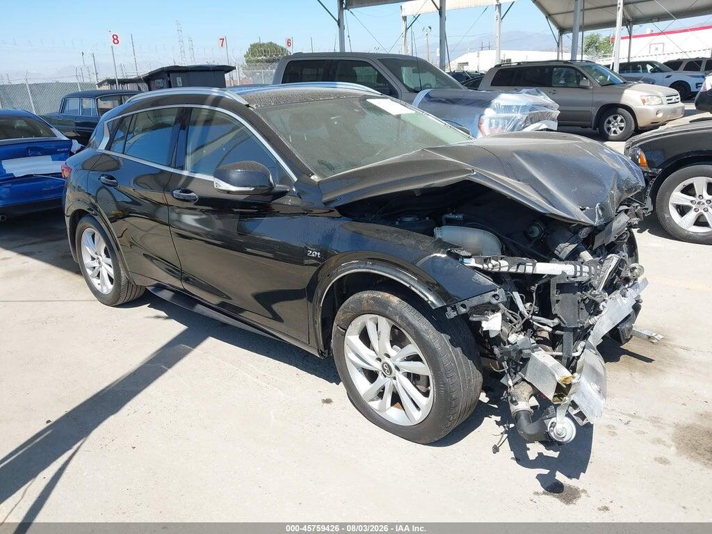 2018 INFINITI QX30 SJKCH5CP1JA057344